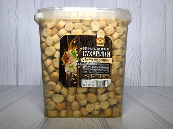 Сухарики с холодцом и хреном в Рузе