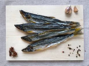 Рыцарское мясо индейка: Корюшка вяленая без икры